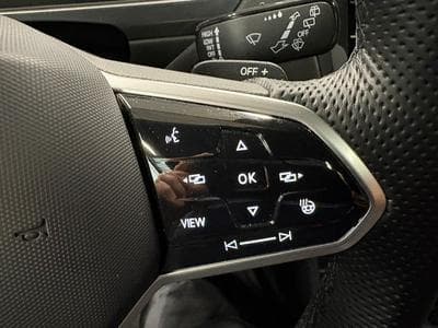 VW Tiguan R Line 2.0 TSI 190 4 Motion DSG (2023) - Foto 15