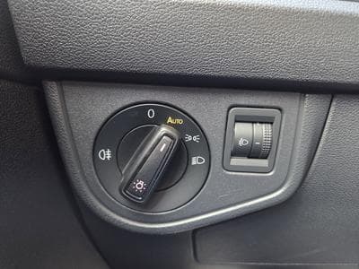 VW Polo 1.0 TRENDLINE 65CV (2018) - Photo 11