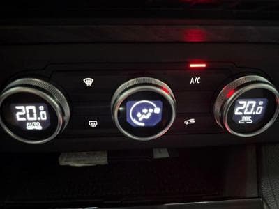 RENAULT Kangoo 1.3 TCe 130ch Techno EDC (2023) - Photo 10