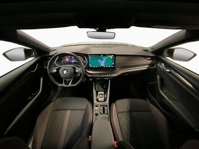 Skoda Octavia RS+DSG+360+Pano+AHK (2024) - Photo 2