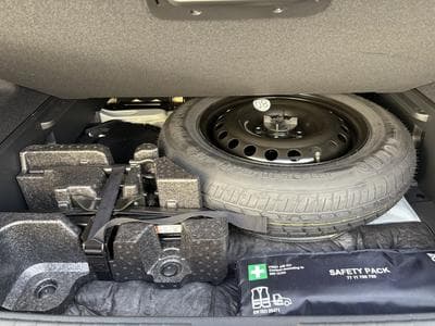 Renault Arkana 1.6 E-TECH FULL HYBRID 145 ESPRIT ALPINE (2024) - Foto 8