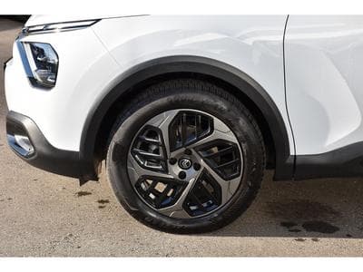 Citroën C4 1.5 BlueHDI Plus EAT8 REGUL CAM LANE 1° MAIN (2024) - Photo 4