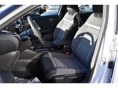 Citroën C4 1.5 BlueHDI Plus EAT8 REGUL CAM LANE 1° MAIN (2024) - Photo 5