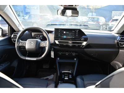 Citroën C4 1.5 BlueHDI Plus EAT8 REGUL CAM LANE 1° MAIN (2024) - Photo 8