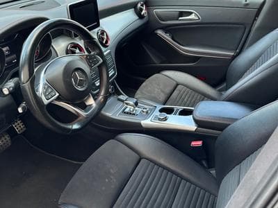Mercedes CLA 45 AMG (2016) - Photo 1