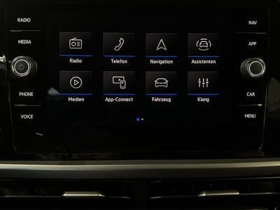 VW T-Roc Life+BVM+RearView+Navi (2024) - Foto 13