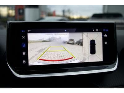 Peugeot 2008 1.2 Allure Hybrid 145 e-DSC6 ACC 360 (2025) - Photo 10