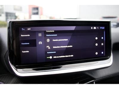 Peugeot 2008 1.2 Allure Hybrid 145 e-DSC6 ACC 360 (2025) - Photo 11