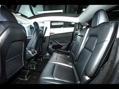 Tesla Model Y Y LONG RANGE DUAL MOTOR AWD (2023) - Photo 12