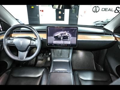 Tesla Model Y Y LONG RANGE DUAL MOTOR AWD (2023) - Photo 13