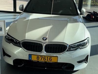 BMW 320 Sportline (2019) - Foto 1