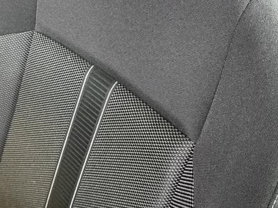 VW T-Roc Life 150 CV TSI DSG7 ** Attelage ** Pneus 4 Saisons** (2024) - Photo 9