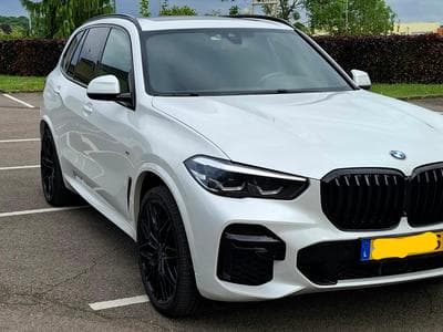 BMW X5 Sport M (2023) - Photo 1
