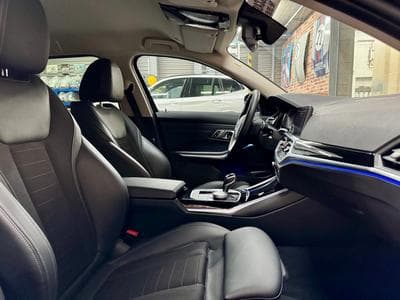 BMW 320 320dA Touring 2.0 190cv Auto xDrive ADVANTAGE (2021) - Photo 8