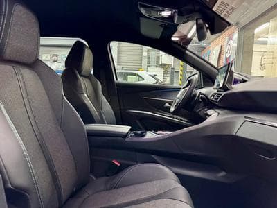 Peugeot 3008 3008 1.5 BlueHDi 131cv Auto ALLURE SiègCh/Navi/LED (2023) - Foto 8