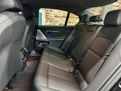 BMW 520 520iA Limousine 2.0 208cv Auto Cuir/SiègCh+V/Cam360° (2025) - Foto 6