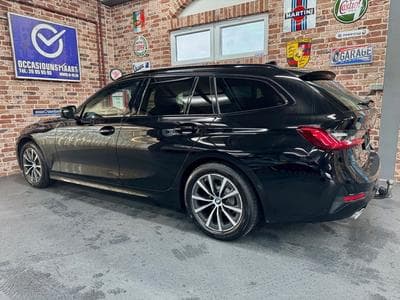 BMW 320 320dA Touring 2.0 190cv Auto SPORT-LINE (2020) - Foto 2
