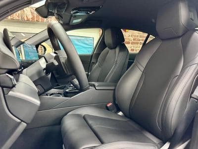 BMW 520 520iA Limousine 2.0 208cv Auto Cuir/SiègCh/Cam360° (2025) - Foto 5