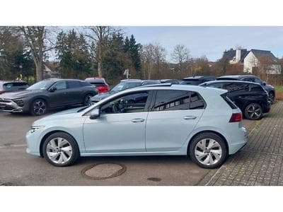 VW Golf 1.5eTSI 116 DSG STYLE (2024) - Photo 4