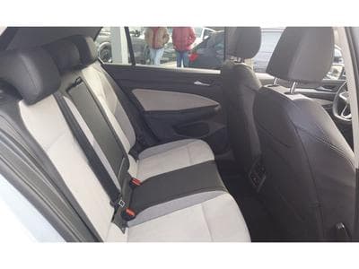 VW Golf 1.5eTSI 116 DSG STYLE (2024) - Photo 9