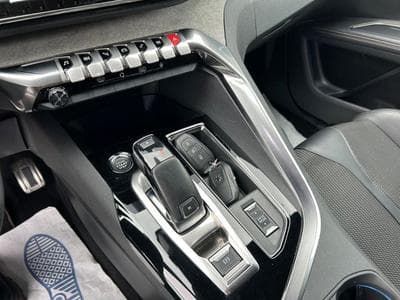 Peugeot 5008 5008 GT *7-Sitzer*Autom.*Navi*Kamera*LED*AHK* (2022) - Photo 12