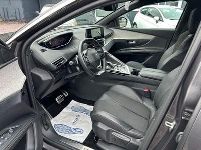 Peugeot 5008 5008 GT *7-Sitzer*Autom.*Navi*Kamera*LED*AHK* (2022) - Photo 7