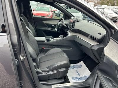 Peugeot 5008 5008 GT *7-Sitzer*Autom.*Navi*Kamera*LED*AHK* (2022) - Photo 9