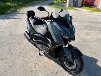 Yamaha X-Max 300 (2022) - Foto 1