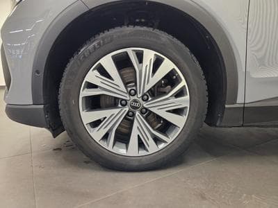 Audi Q4 e-tron 40 204 CV / 150 kW (2023) - Foto 10