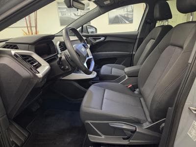 Audi Q4 e-tron 40 204 CV / 150 kW (2023) - Foto 3