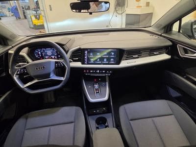 Audi Q4 e-tron 40 204 CV / 150 kW (2023) - Foto 5