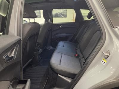 Audi Q4 e-tron 40 204 CV / 150 kW (2023) - Foto 6