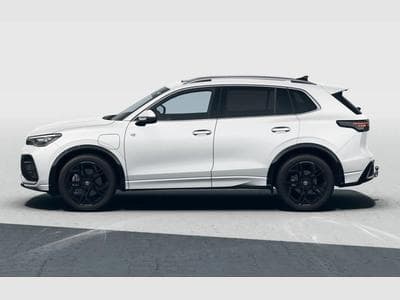 VW Tiguan R-Line (2025) - Photo 2