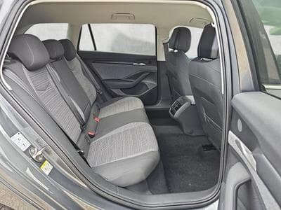 Skoda Superb 2.0 TDI 110 kW Selection (2025) - Photo 13