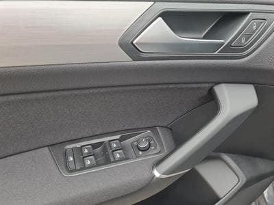 VW Touran Comfortline BMT/Start-Stopp (2026) - Photo 12