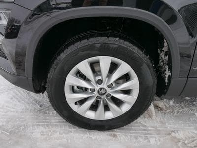 Skoda Karoq Selection 2.0 TDI DSG 4x4 (2026) - Photo 4