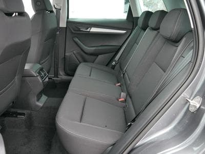 Skoda Karoq Selection 1.5 TSI DSG (2026) - Foto 8