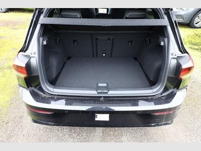 VW Golf R-Line (2024) - Foto 11