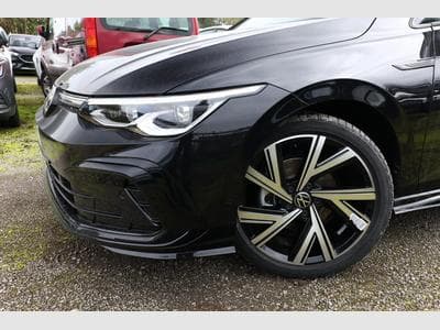 VW Golf R-Line (2024) - Foto 5