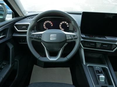 Seat Leon FR 1.5 eTSI (2025) - Photo 12