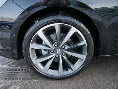 Seat Leon FR 1.5 eTSI (2025) - Photo 4