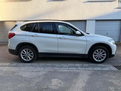 BMW X1 sDrive 18d (2019) - Photo 1