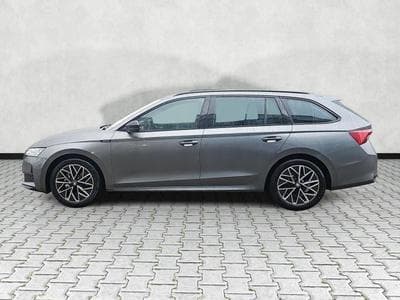 Skoda Octavia 1.5 TSI mHEV 110 kW Sportline (2025) - Photo 4