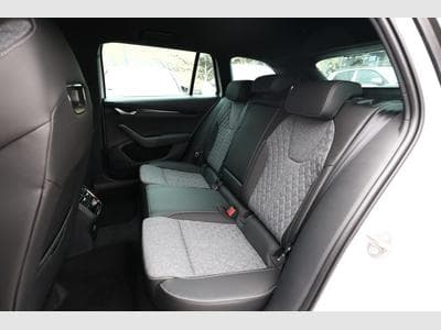 Skoda Octavia Sportline (2026) - Foto 10