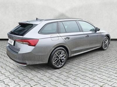 Skoda Octavia 2.0 TSI 150 kW 4x4 Sportline (2026) - Photo 7