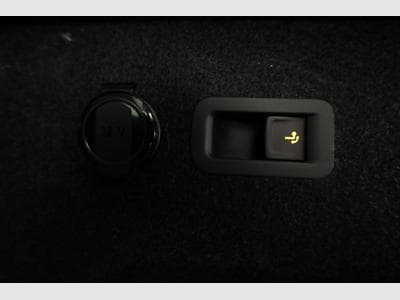 VW Tayron 1.5 TSI eHybrid 150 kW Life (2025) - Photo 14