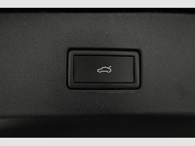 VW Tayron 1.5 TSI eHybrid 150 kW Life (2025) - Photo 13