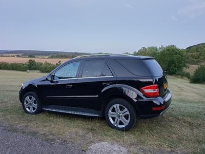 Mercedes ML 320 4-Matic  Ankängerkupplung Full Options (2008) - Photo 1
