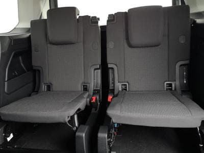 VW Caddy Basis (2026) - Foto 9