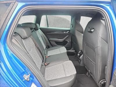 Skoda Octavia 1.5 TSI mHEV 110 kW Sportline (2025) - Photo 13